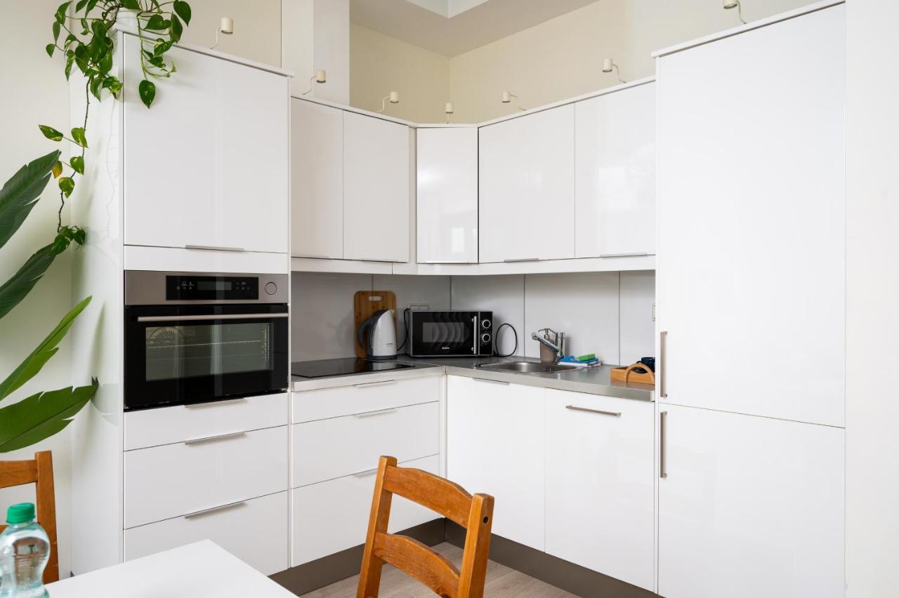 Pokorna Cosy Apartment وارسو المظهر الخارجي الصورة
