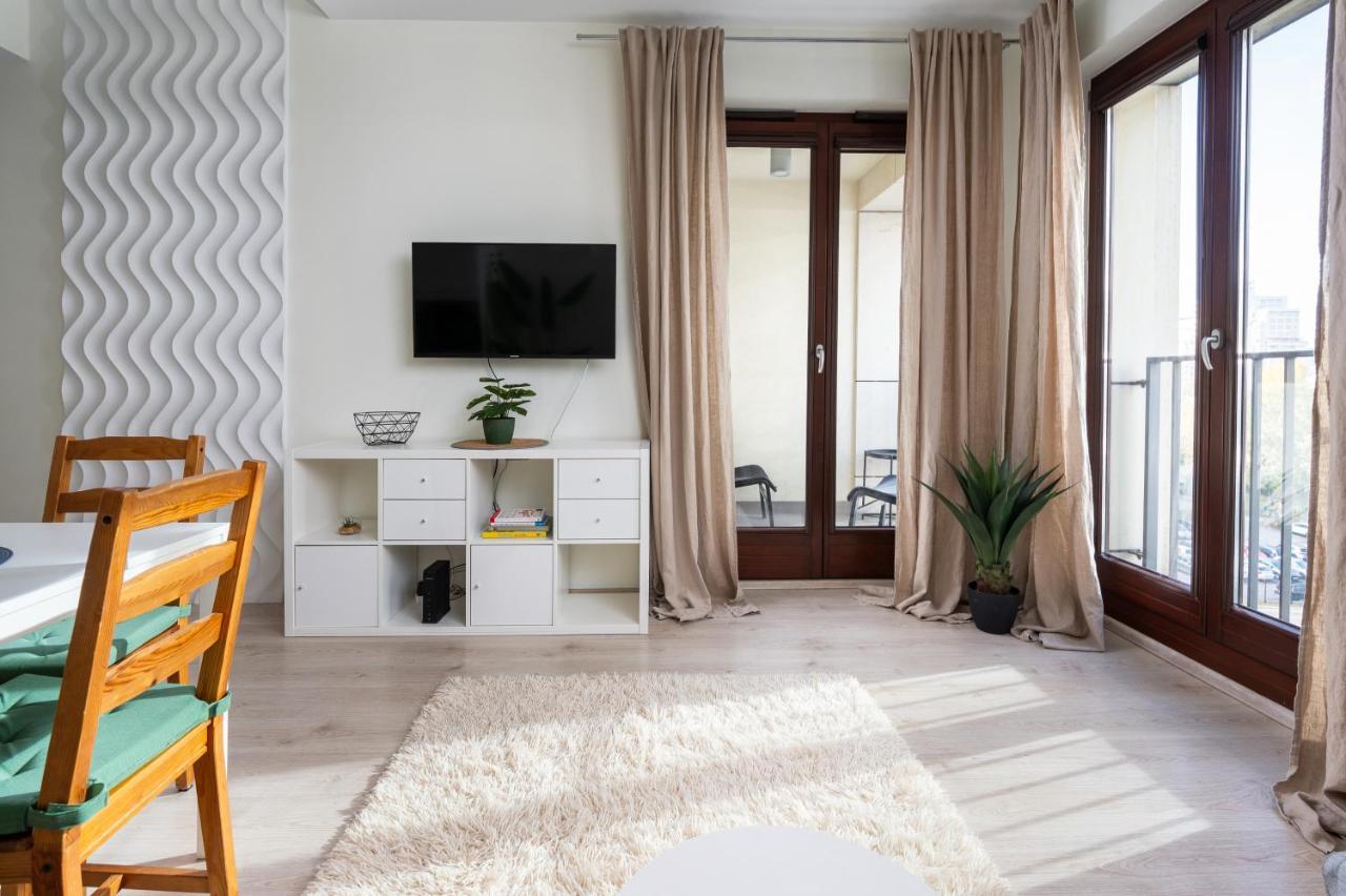 Pokorna Cosy Apartment وارسو المظهر الخارجي الصورة